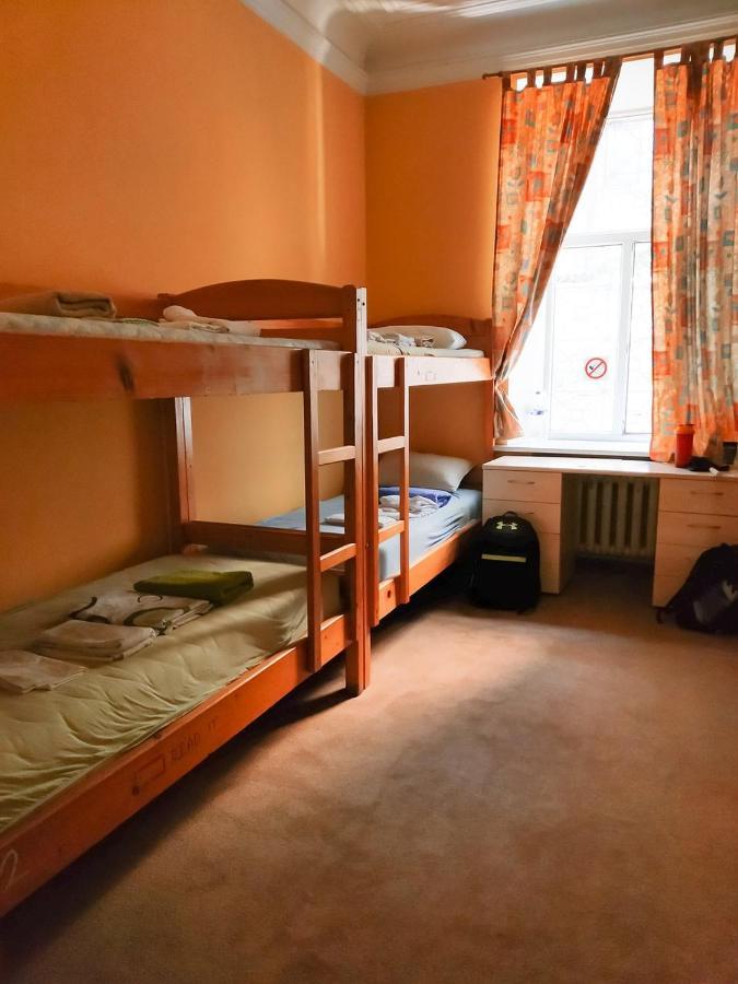 Future Maidan Vandrarhem Kiev Exteriör bild